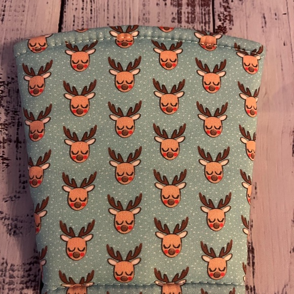 No longer available Love Mich jumbo coffee cozy - Picture 3 of 3